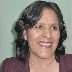 Luisa Alcarraz Curi, Universidad Nacional De San Cristóbal de Huamanga, Peru
